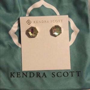 Kendra Scott Taylor studs